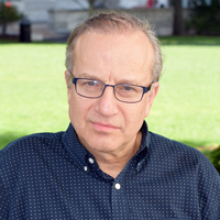 Dr. Isaac Kohane headshot